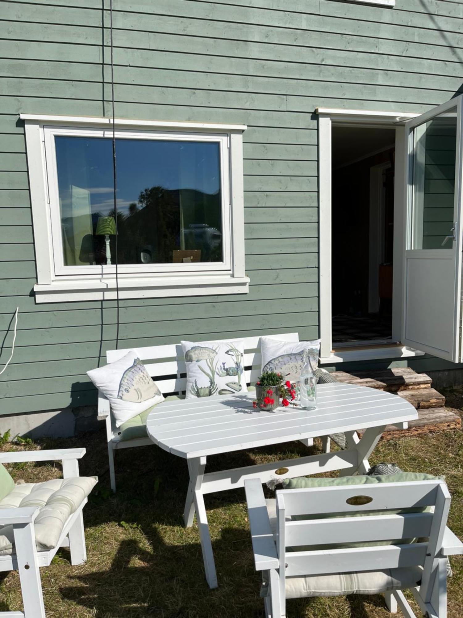Hos Laura & Valdemar Villa Nord-Lenangen ภายนอก รูปภาพ